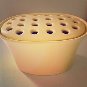 SLAH Oval Arrange It Easy Vase in Butter Yellow